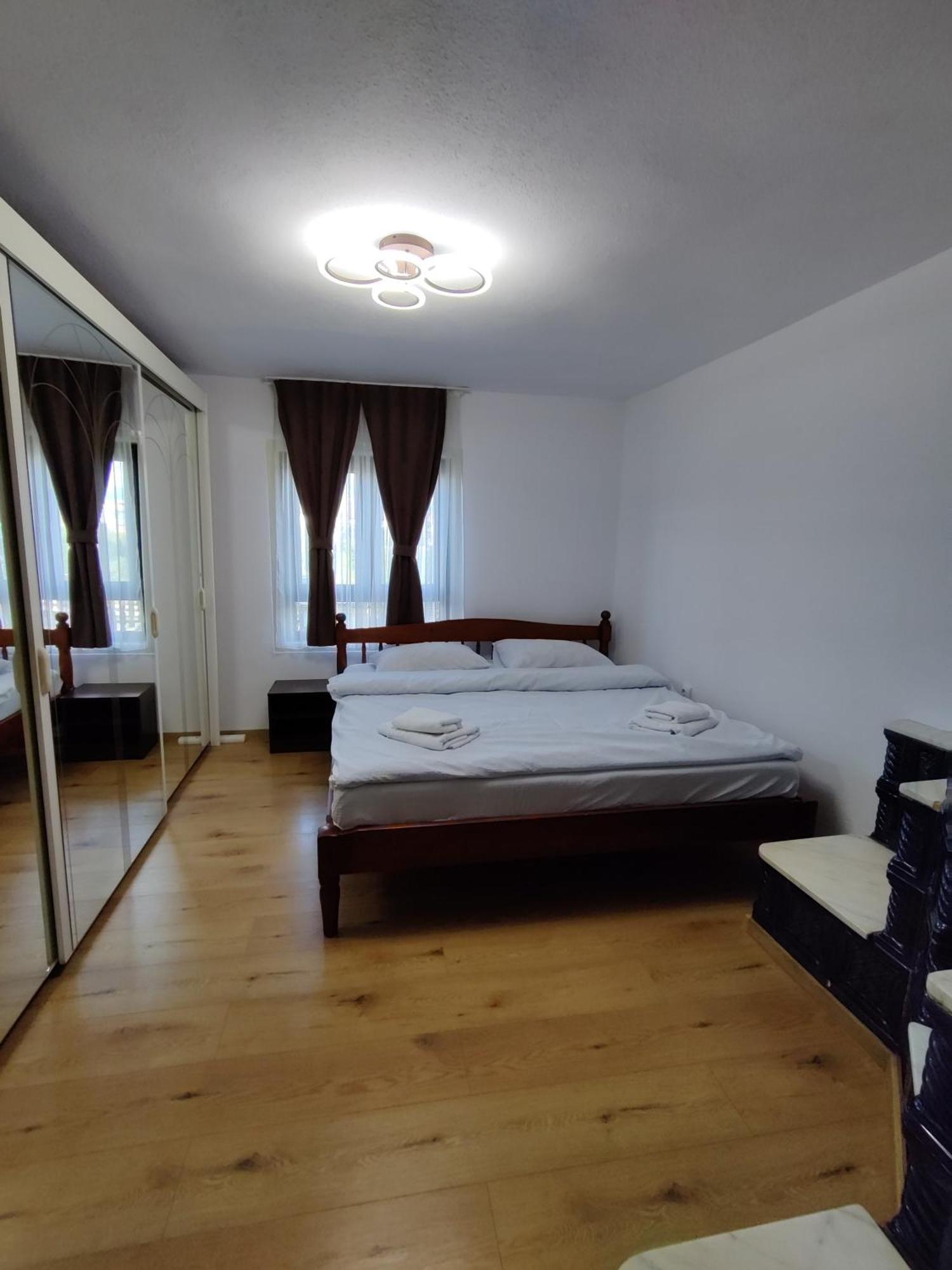 Casa Toplita Экстерьер фото